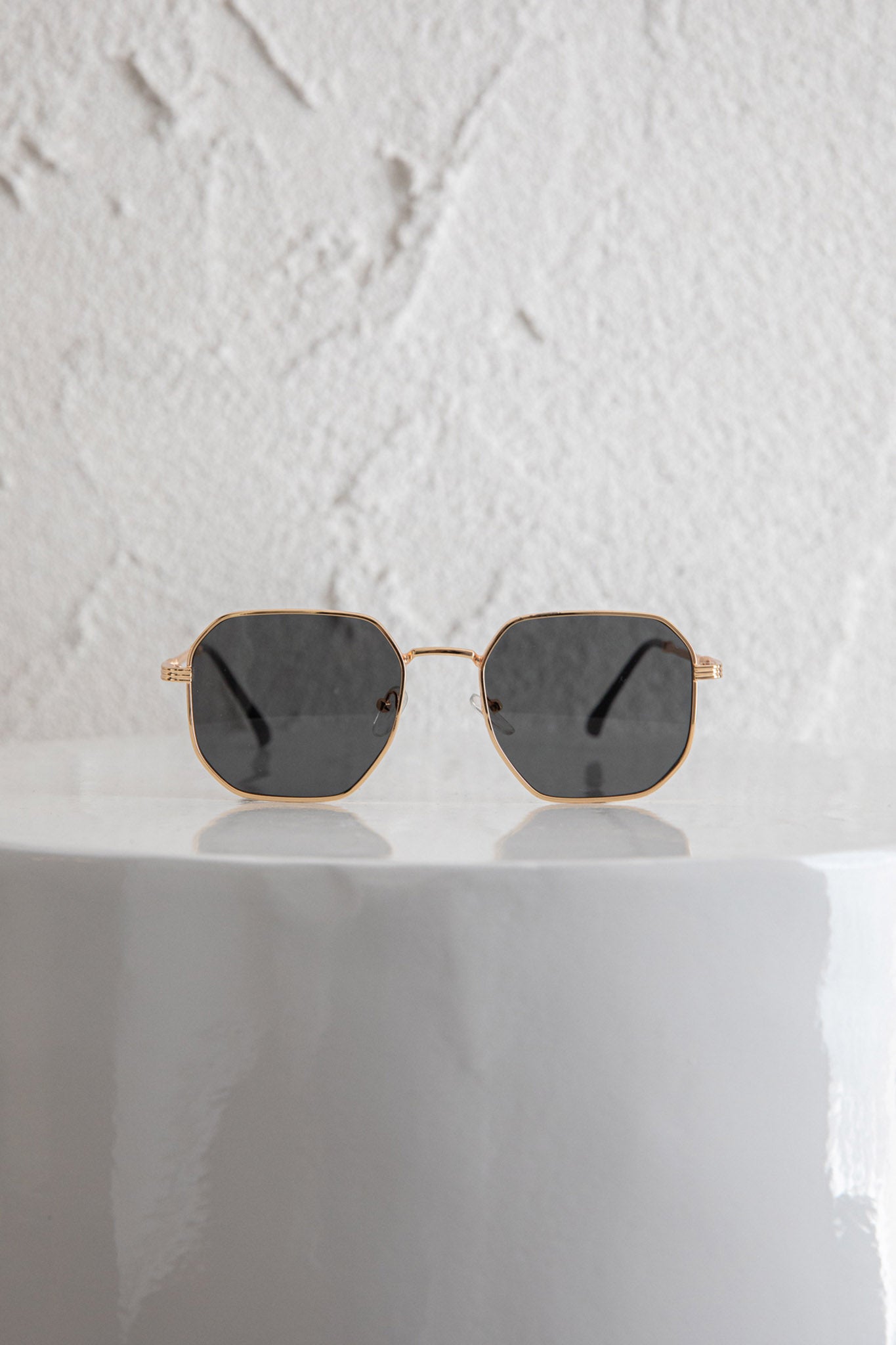 Sahara Aviator Sunglasses Black by Selfie Leslie Australia