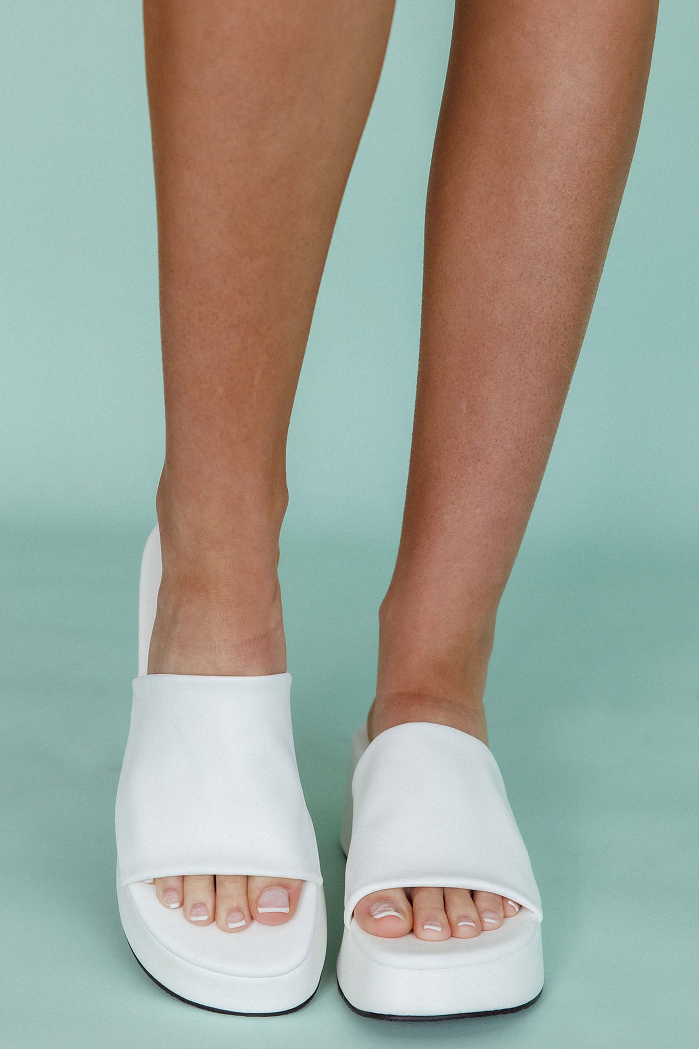 Therapy Cindy Sandal White by Selfie Leslie Australia