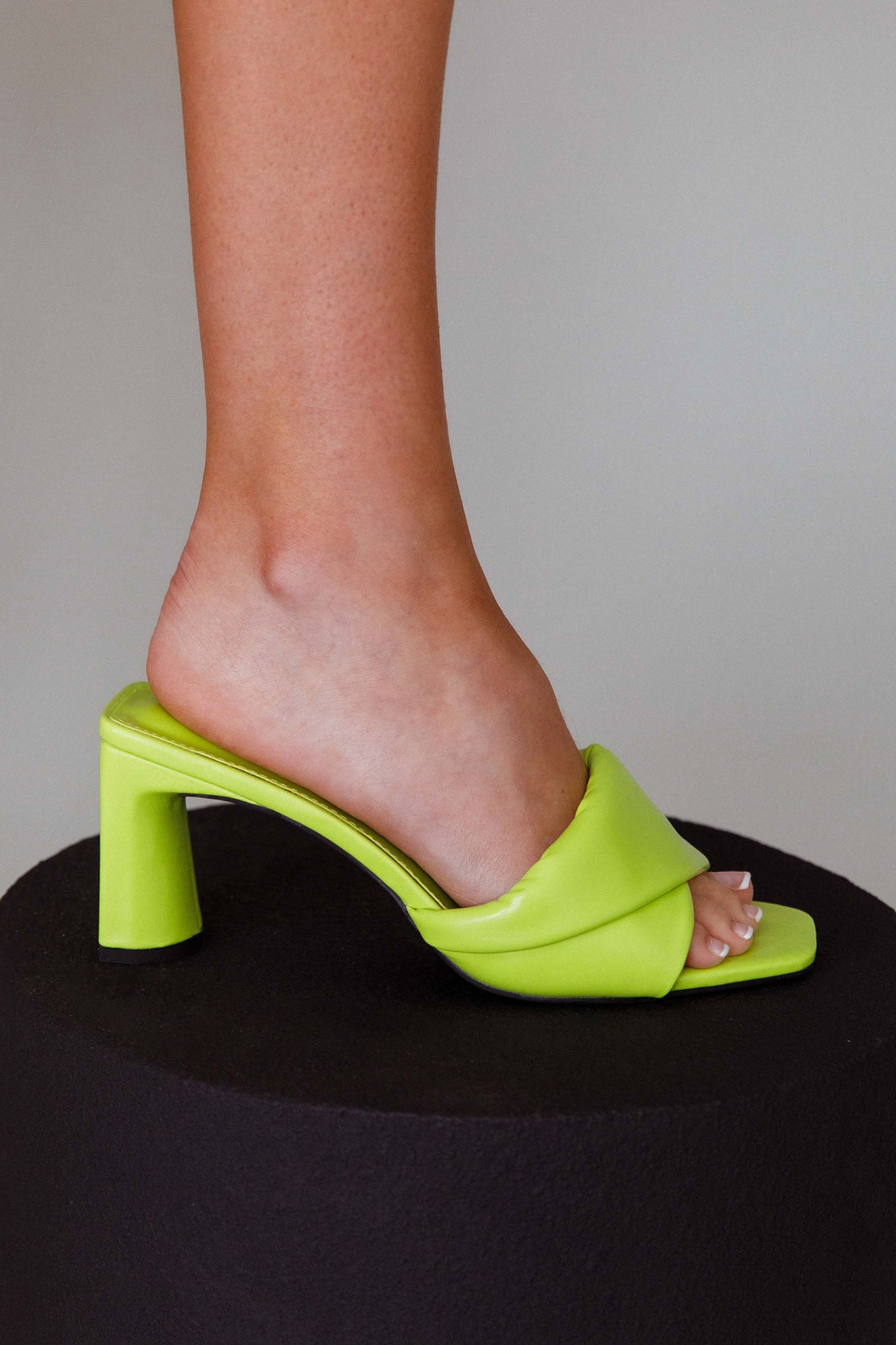 Therapy Kardi Heel Citrus by Selfie Leslie Australia