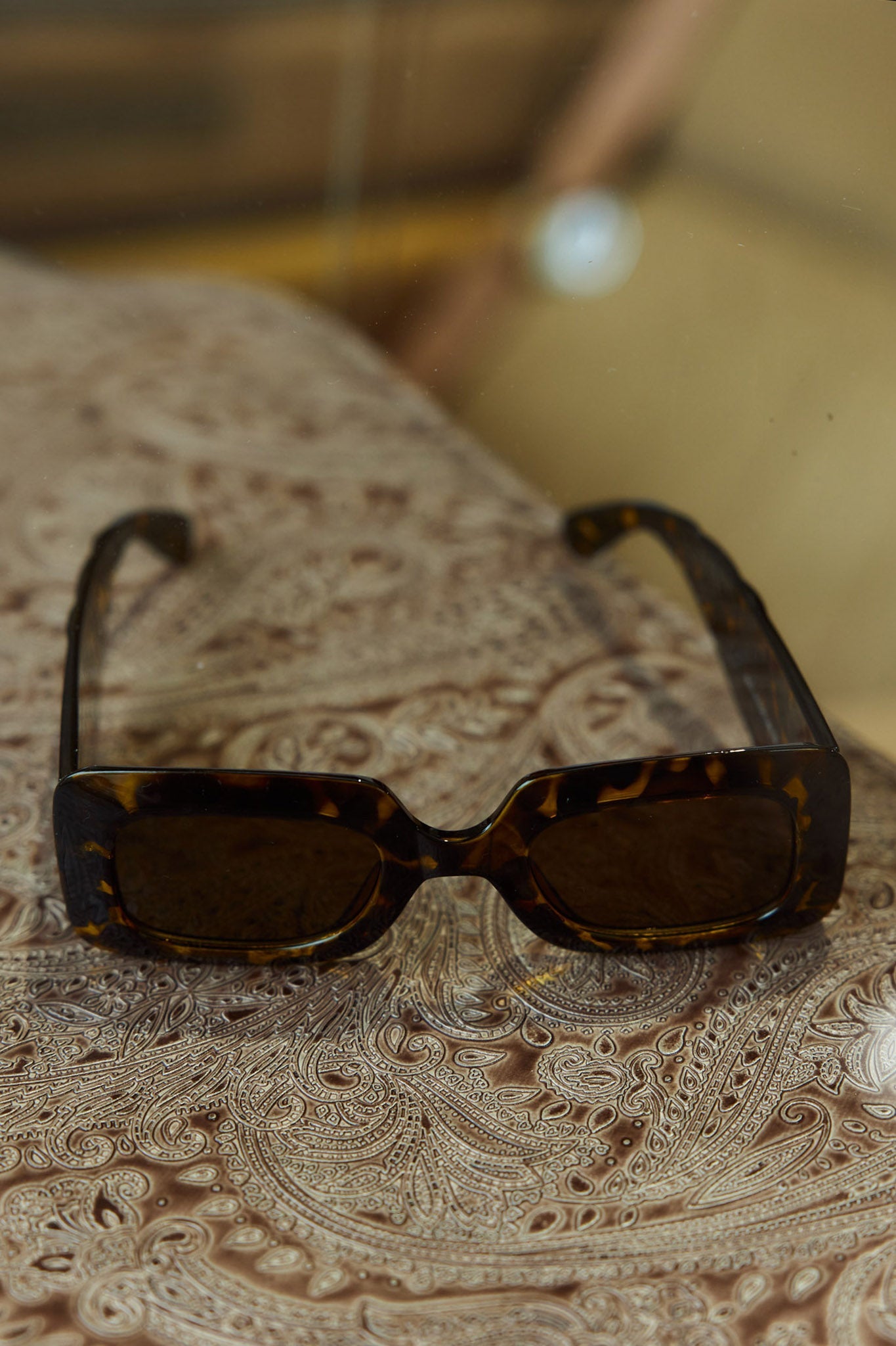 Hailey Rectangular Sunglasses Tortoiseshell Brown by Selfie Leslie