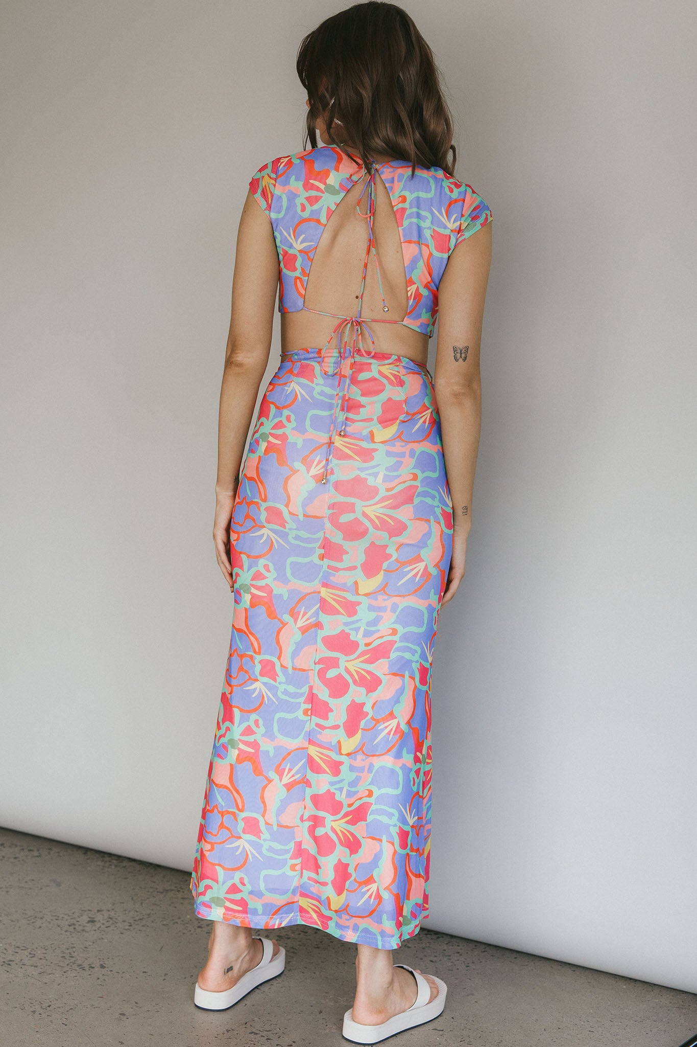 Capri Cap Sleeve String Maxi Dress Blue/Red by Selfie Leslie Australia