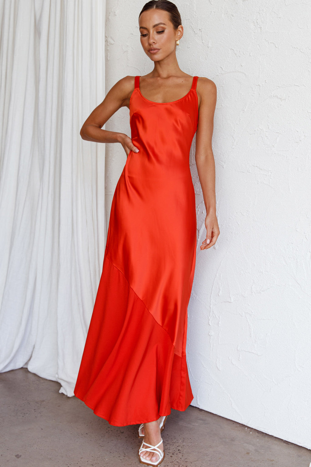 Front Row Scoop Neck Midi Dress Tangerine by Selfie Leslie Australia