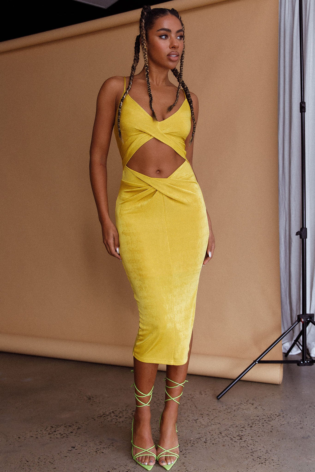 Loving You Cut-Out Waist Midi Dress Yellow by Selfie Leslie