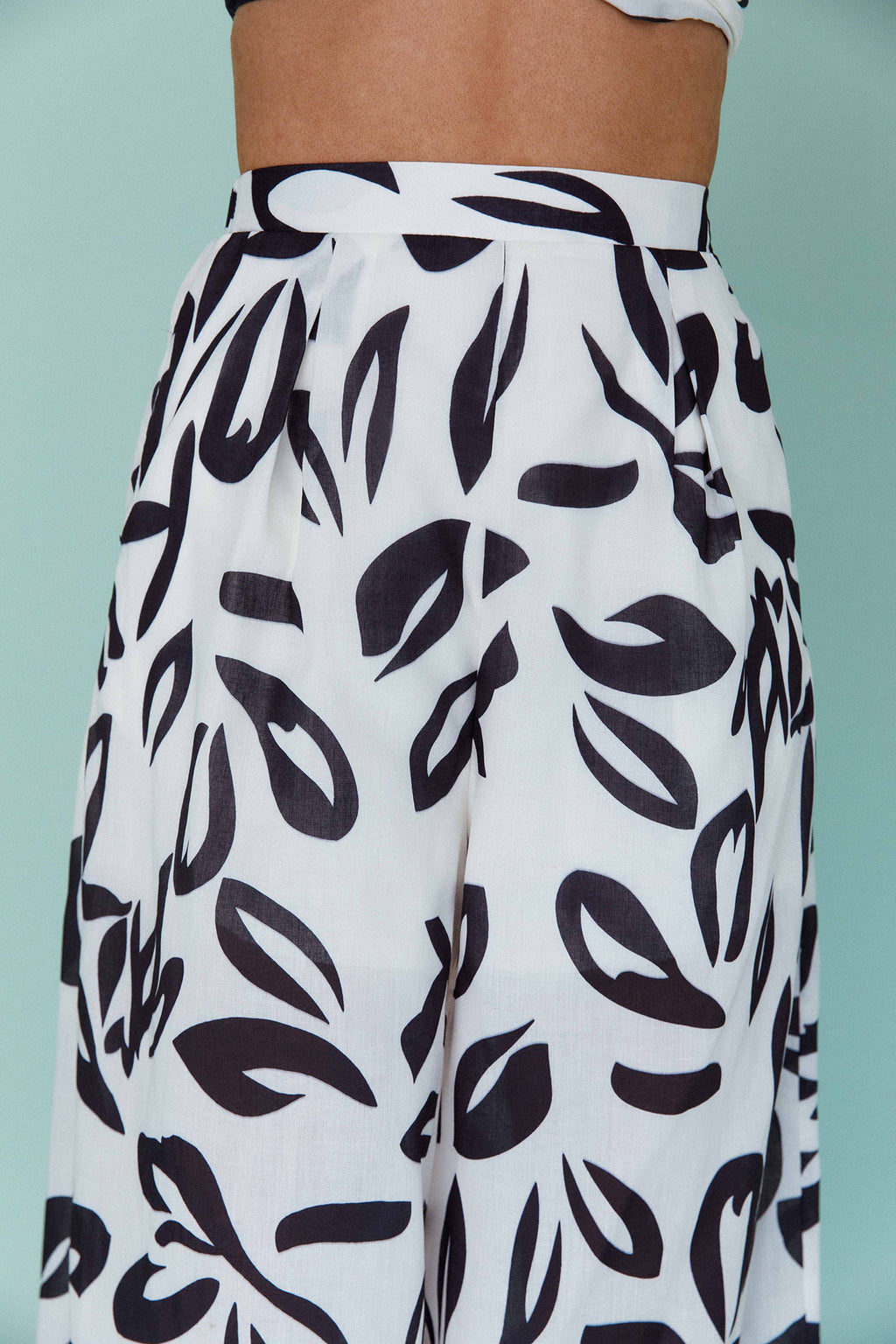 Randi Wide Leg Pants Leaf Print Black by Selfie Leslie Australia