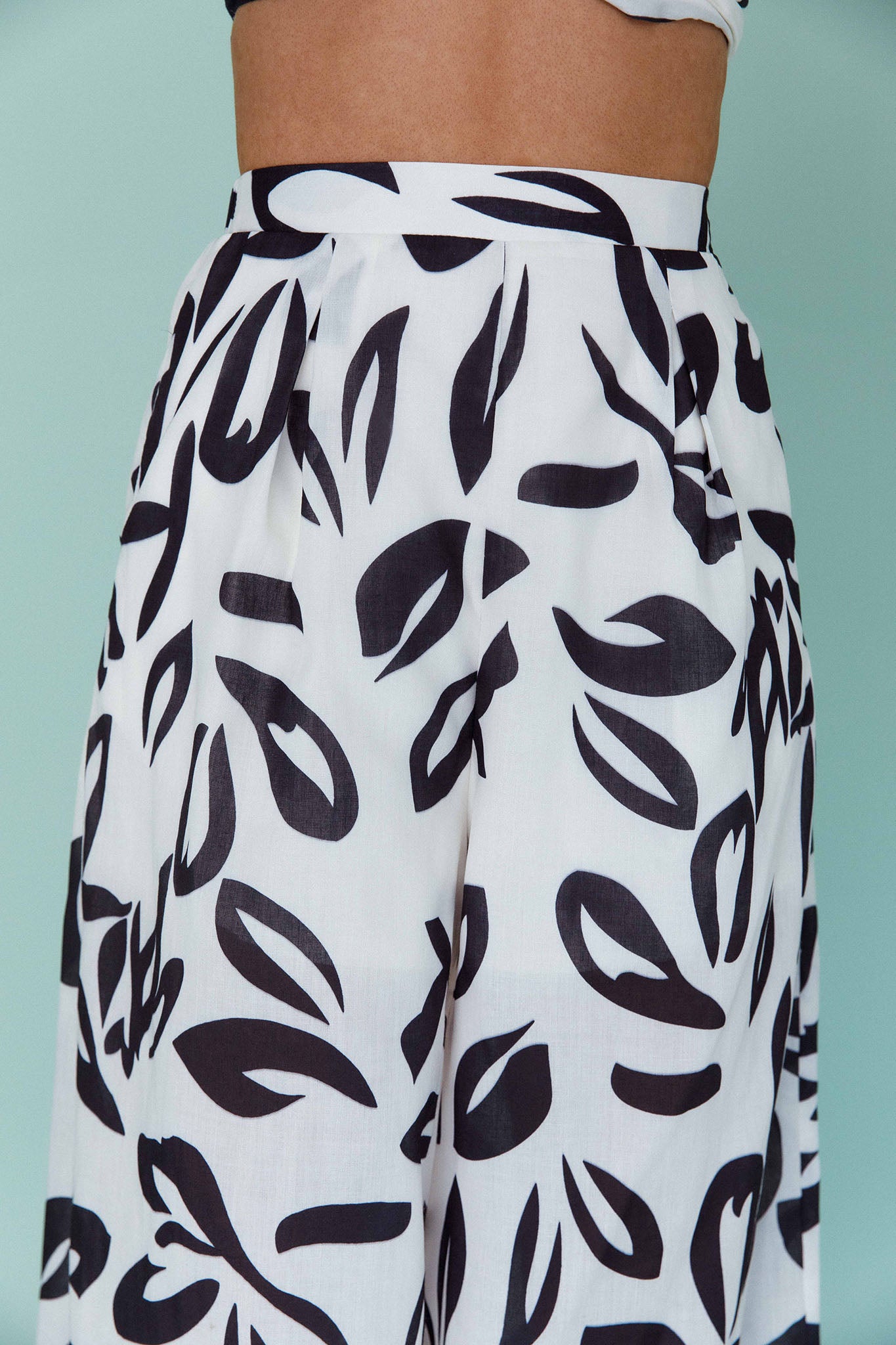 Randi Wide Leg Pants Leaf Print Black by Selfie Leslie Australia