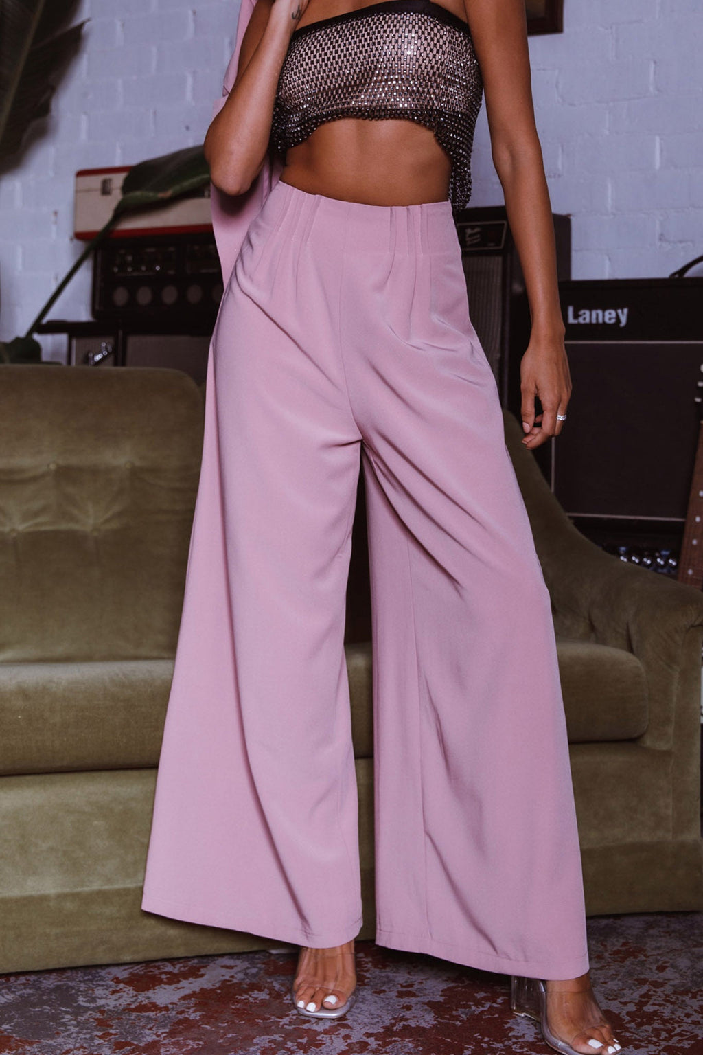 Vous Etes Belle Pleated Waist Pants Blush by Selfie Leslie