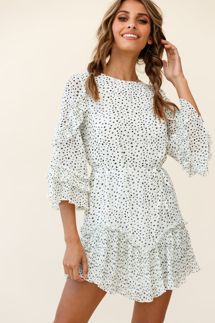 Yours Sincerely Three-Quarter Sleeve Accordion Pleat Dress Speckle Print White by Selfie Leslie