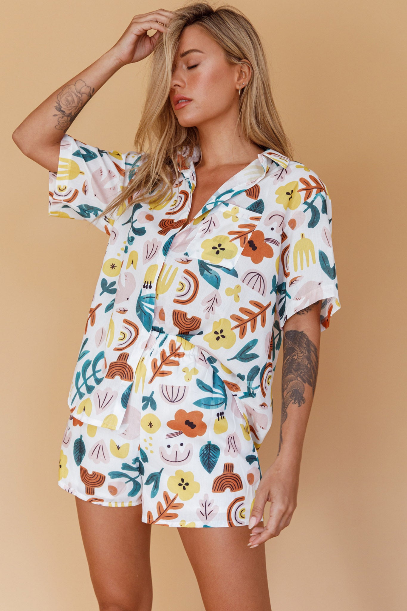 Just A Hunch Shorts Printed White by Selfie Leslie Australia