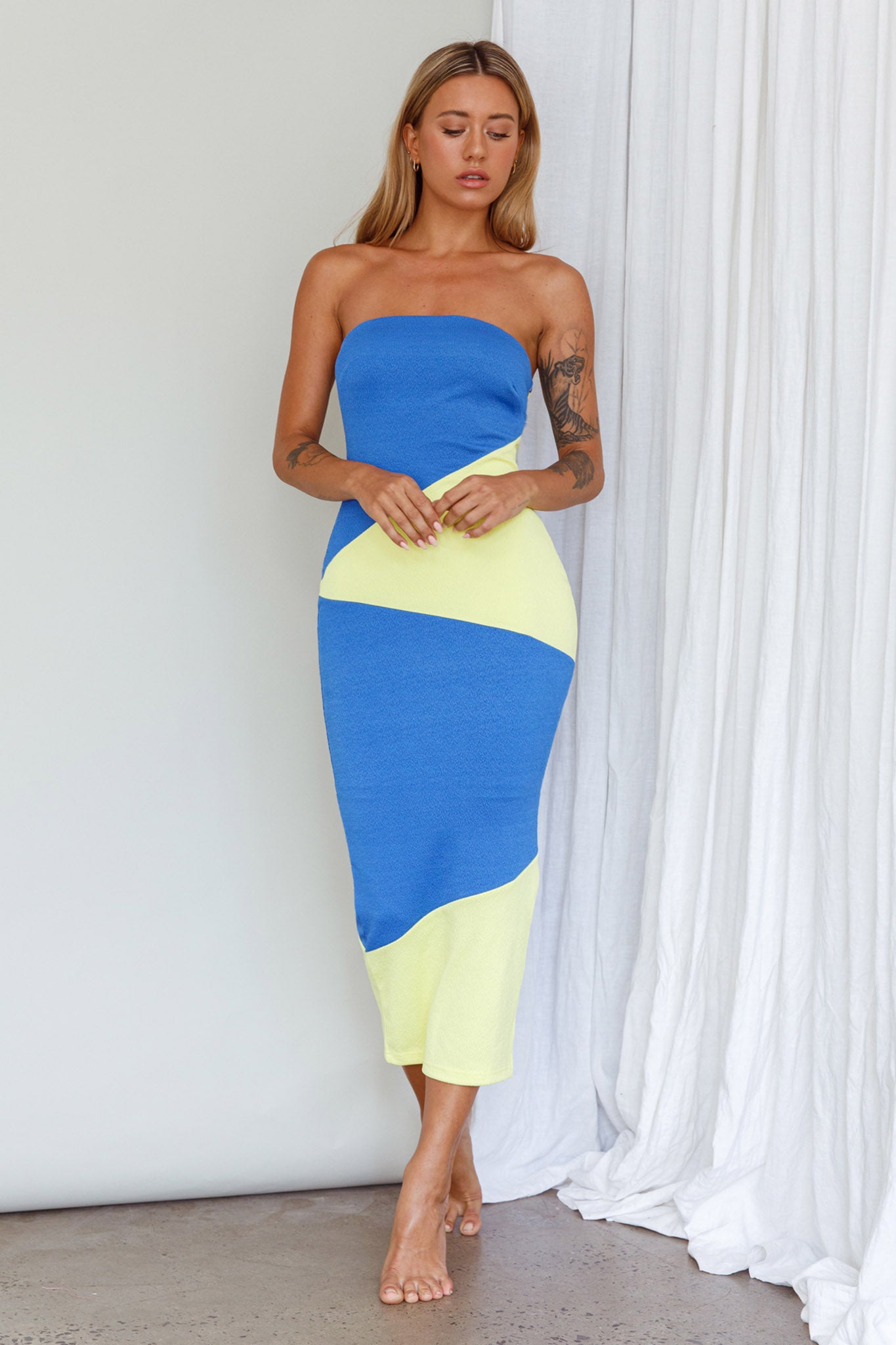 Shondra Crepe Texture Tube Dress Blue by Selfie Leslie Australia