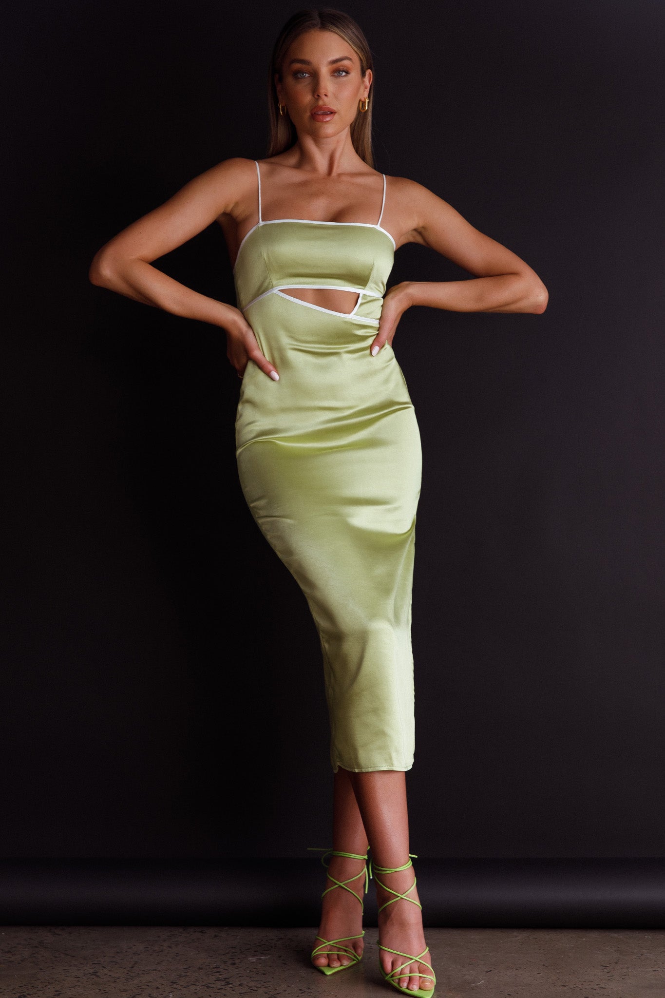 Laia Cut-Out Bodice Midi Dress Green by Selfie Leslie
