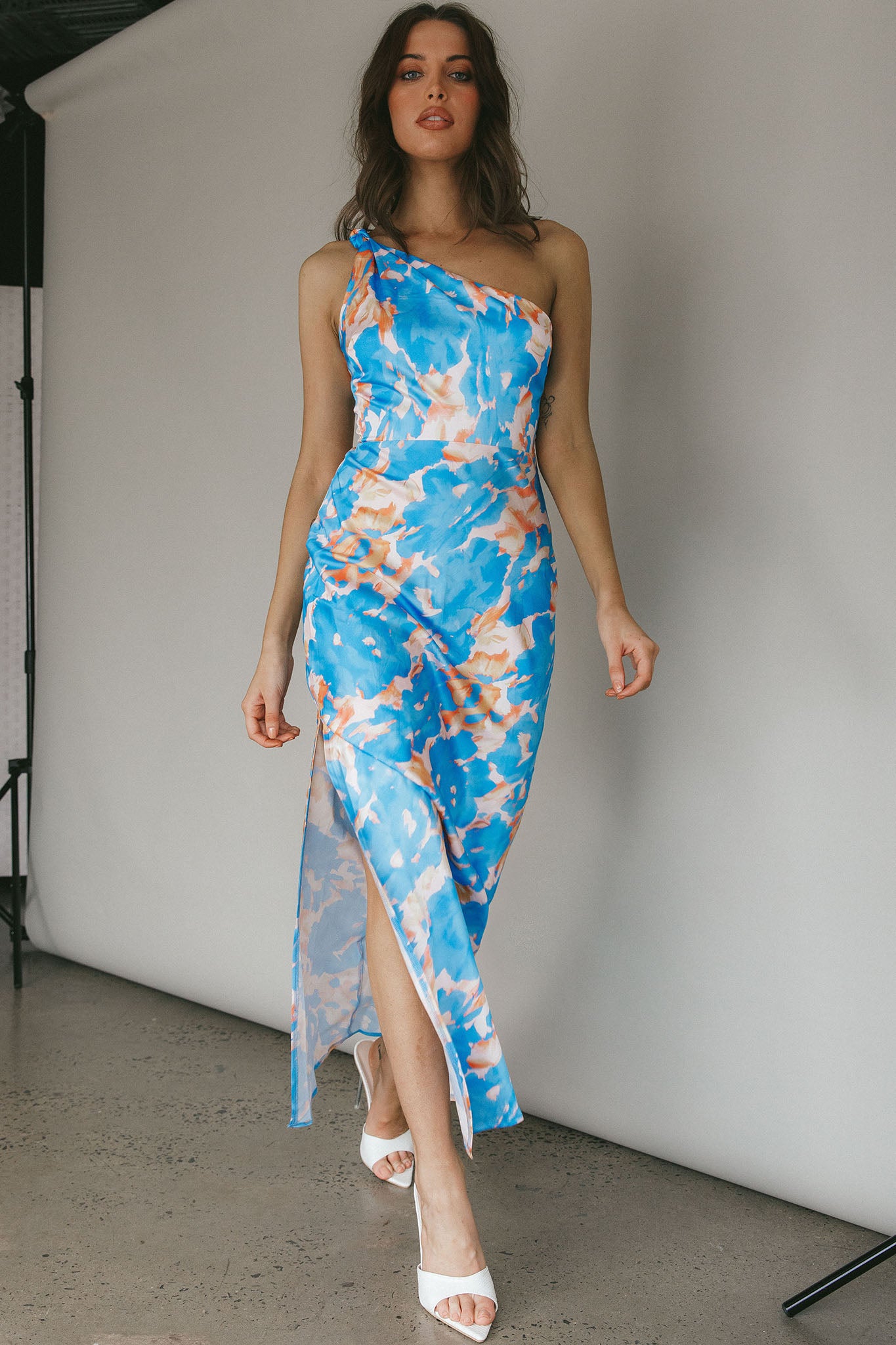 Shop the Portland One-Shoulder Maxi Dress Floral Blue | Selfie Leslie ...
