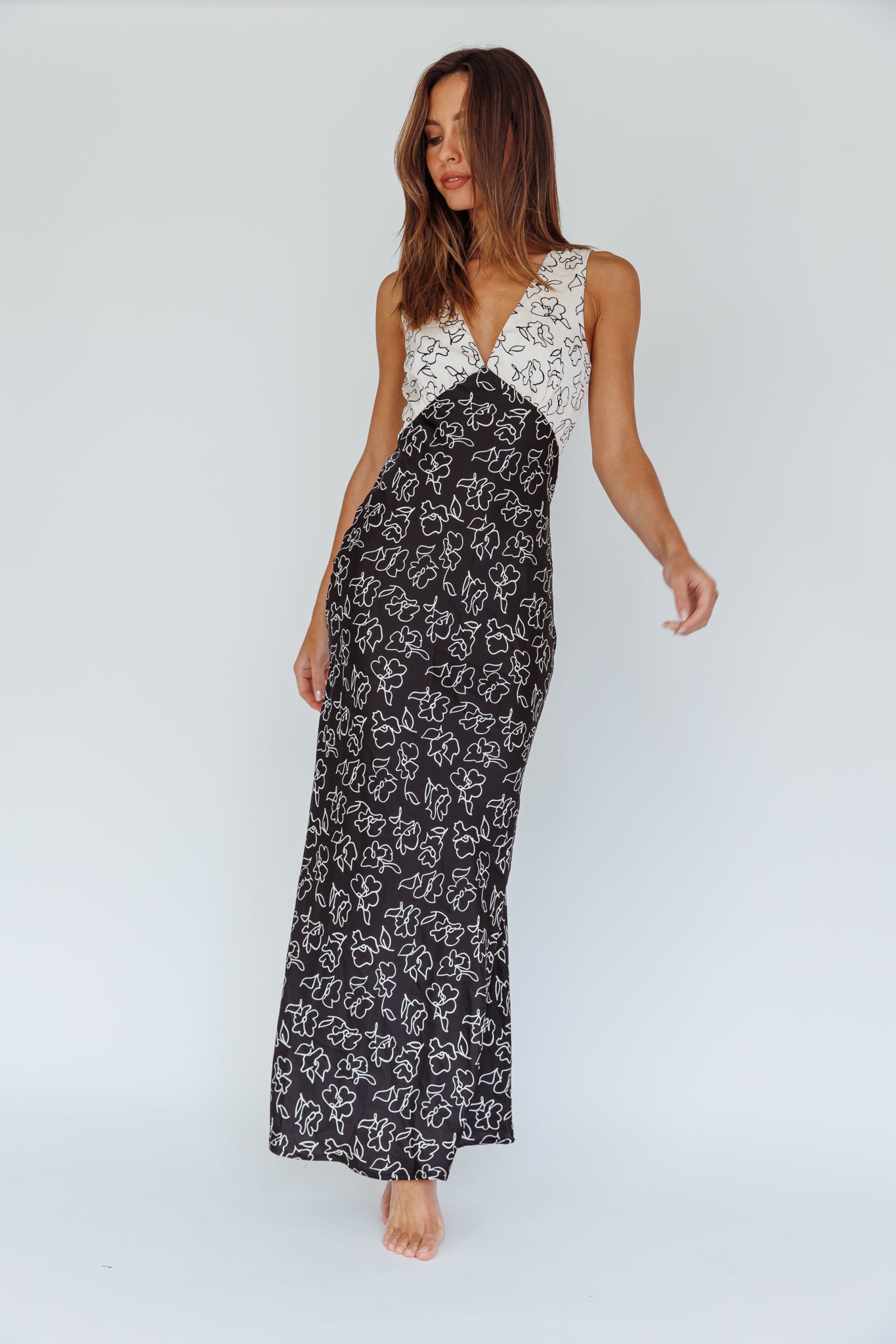 Coucou V-Neckline Maxi Dress Floral White/Black by Selfie Leslie Australia