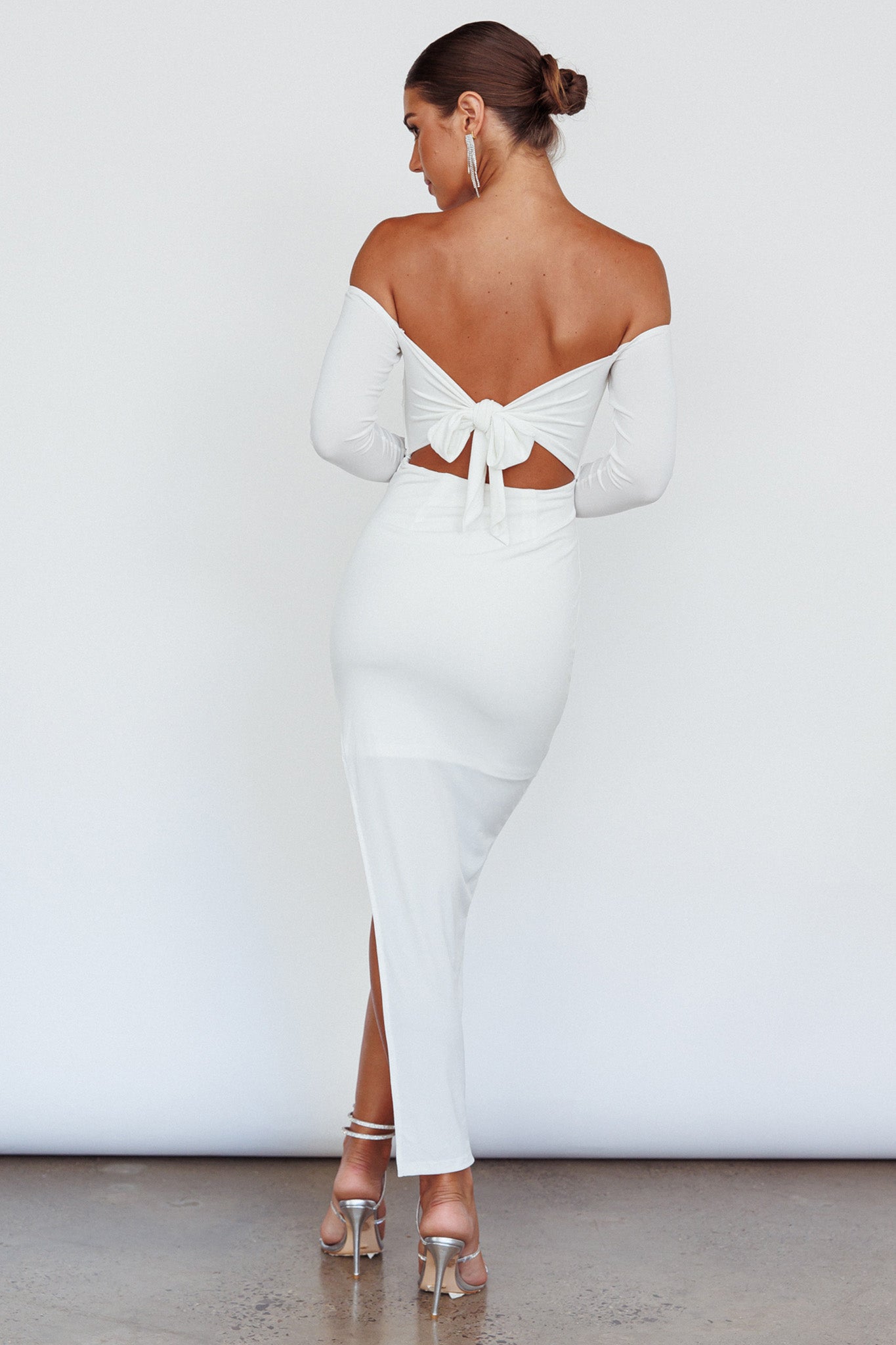 Sentimental Mood Off-Shoulder Midi Dress White by Selfie Leslie Australia