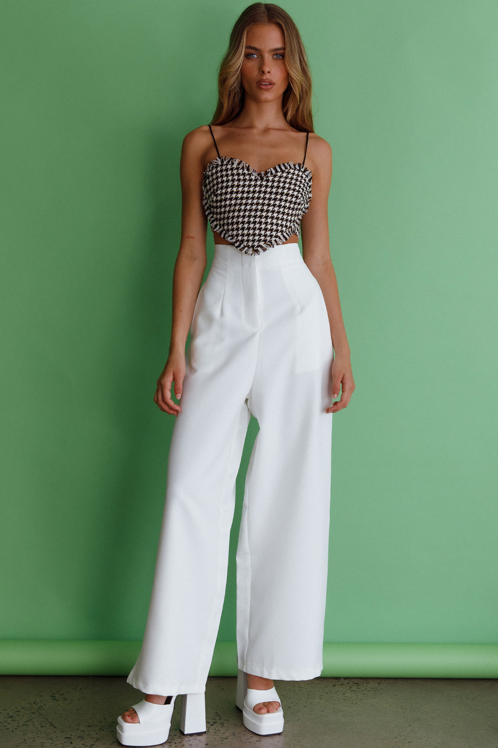 Miss Fine Heart Crop Top Houndstooth Black by Selfie Leslie
