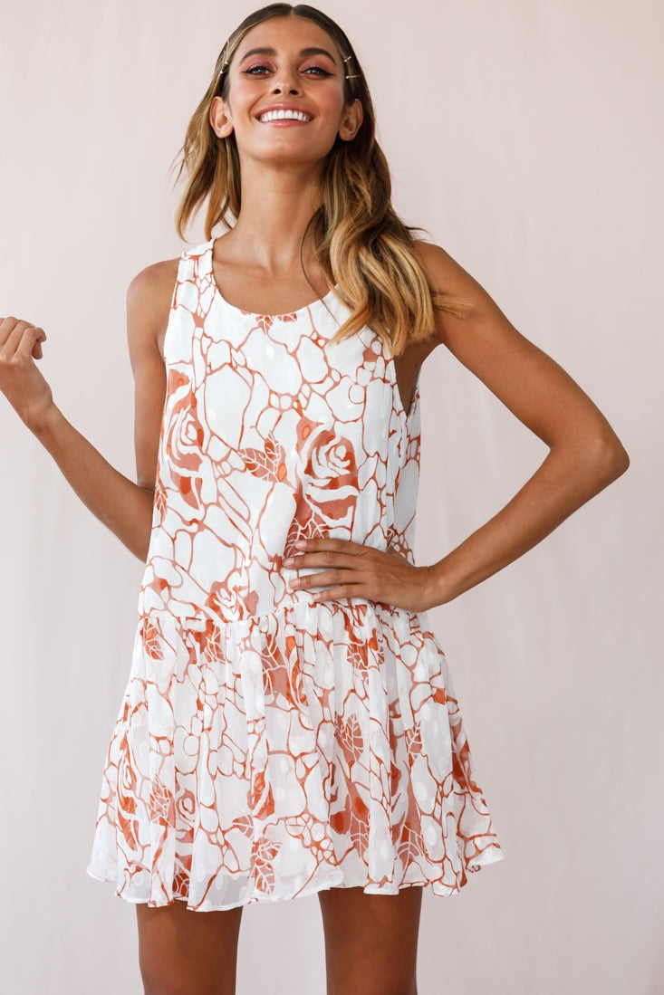Mina Sleeveless Button Back Shift Dress White/Tan by Selfie Leslie