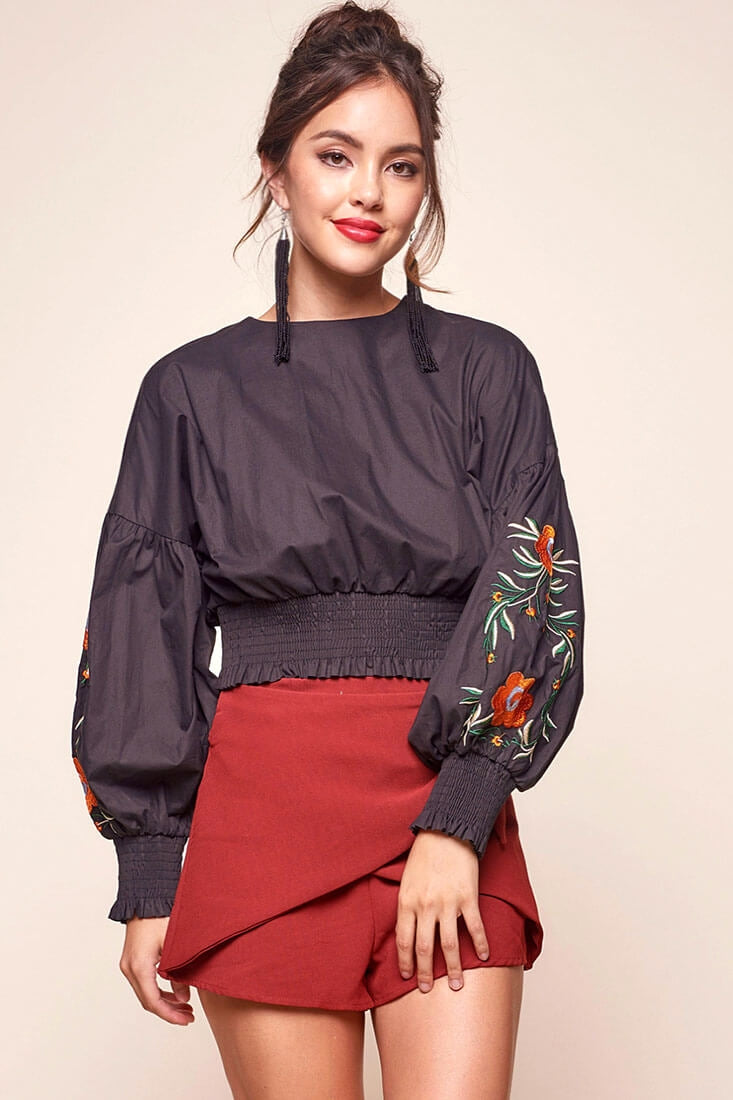 Halle Floral Puff Sleeved Cropped Top Black by Selfie Leslie