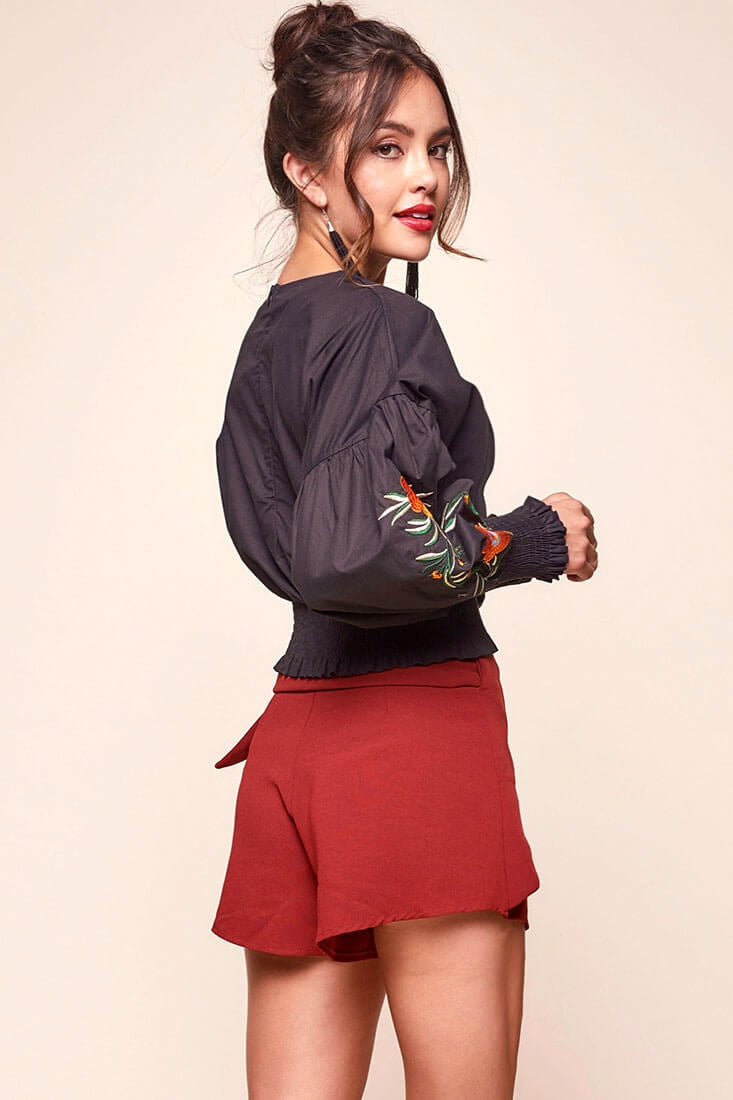 Halle Floral Puff Sleeved Cropped Top Black by Selfie Leslie