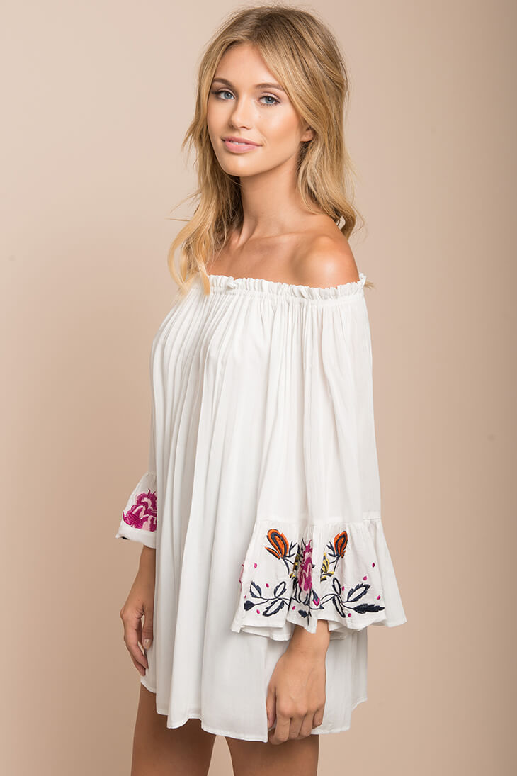 Chella Throwback Floral Tunic White by Selfie Leslie