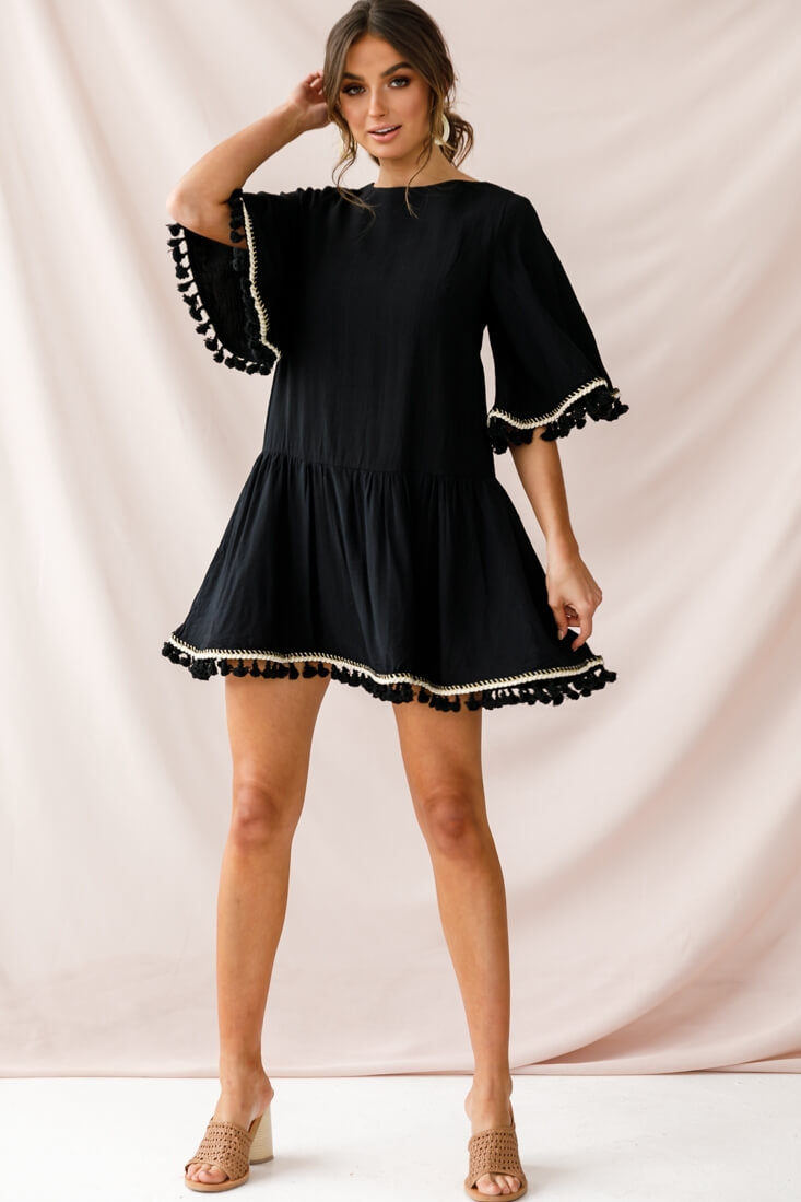 Donna Dropped Waist Tassel Dress Black by Selfie Leslie